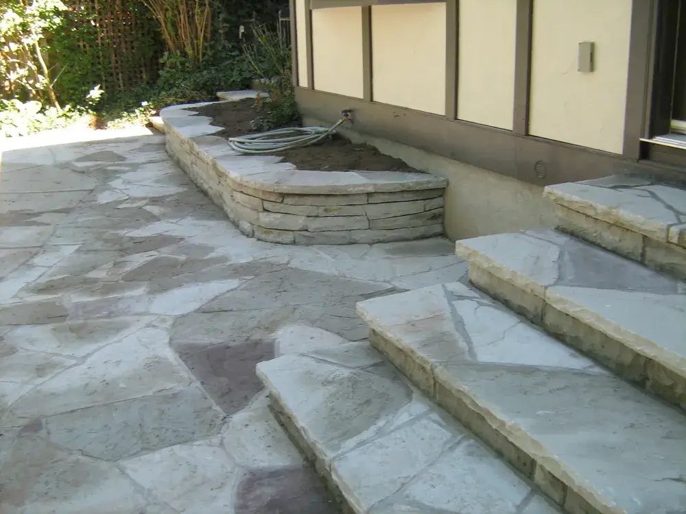 Random flagstone patio and steps