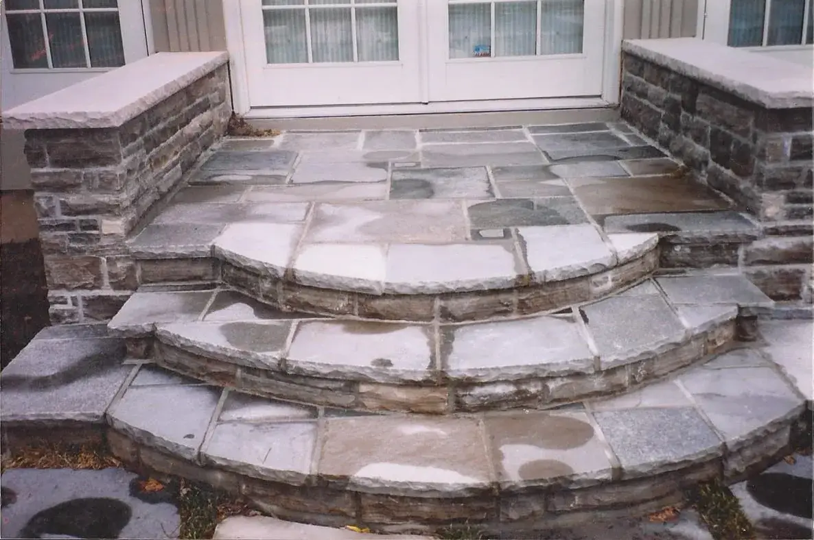 Square-cut flagstone